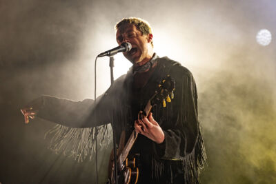 Miles Kane @ Bootstraat, picture 25, photographed by Jürgen Bruynooghe - FrontView Magazine