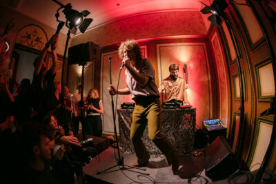 Compact Disk Dummies Secret pre-release party, picture 22, photographed by Anais Callens - FrontView Magazine