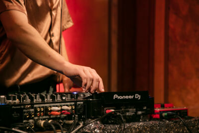 Compact Disk Dummies Secret pre-release party, picture 24, photographed by Anais Callens - FrontView Magazine
