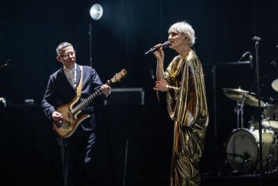 Hooverphonic 20th Anniversary Tour @ Koningin Elisabethzaal, picture 32, photographed by Marc Verdonck - FrontView Magazine