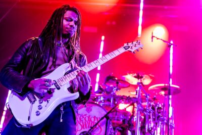 Teddy Swims @ Trix, picture 5, photographed by Dorien Goetschalckx - FrontView Magazine