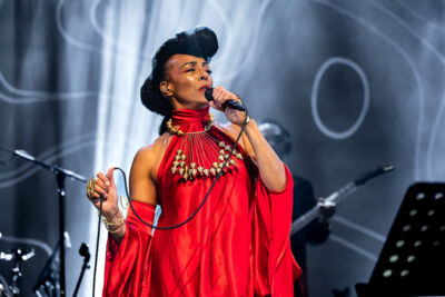 Zap Mama @ De Roma, picture 12, photographed by Marc Verdonck - FrontView Magazine