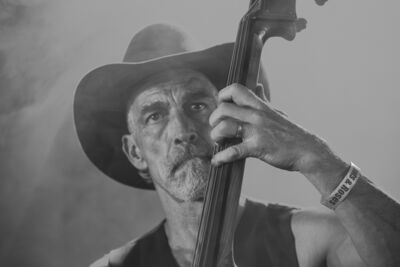Eriksson Delcrox & The Leftbank Ramblers @ Roots & Roses, picture 10, photographed by Jurgen Van De Maele - FrontView Magazine