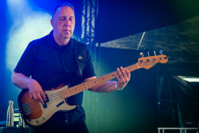 Jesse Redwing @ Roots & Roses, picture 2, photographed by Jurgen Van De Maele - FrontView Magazine