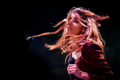 Soror @ Roots & Roses, picture 11, photographed by Jurgen Van De Maele - FrontView Magazine