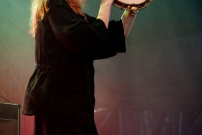 The Golden Glows @ Roots & Roses, picture 5, photographed by Jurgen Van De Maele - FrontView Magazine