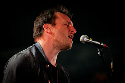 Willy Mason @ Roots & Roses, picture 3, photographed by Jurgen Van De Maele - FrontView Magazine