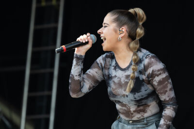 Laura Tesoro @ 505 Concerten, picture 7, photographed by Marc Verdonck - FrontView Magazine
