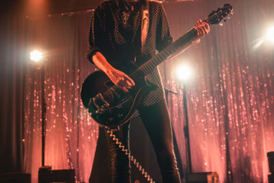 The Kills @ Ancienne Belgique, picture 7, photographed by Jelle Meersschaut - FrontView Magazine