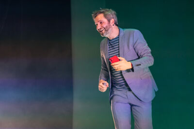Lieven Scheire @ Het Depot, picture 7, photographed by Jürgen Bruynooghe - FrontView Magazine