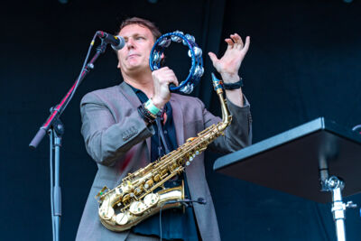 Less Autre @ Rock Affligem, picture 2, photographed by Luc Klinckaert - FrontView Magazine