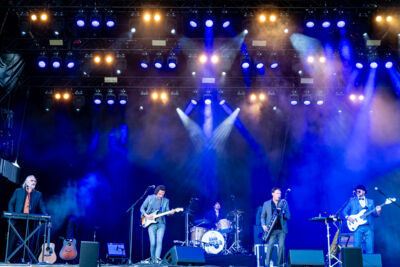 Less Autre @ Rock Affligem, picture 5, photographed by Luc Klinckaert - FrontView Magazine