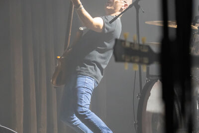 Monkey 3 @ De Casino, picture 2, photographed by Koen Marcoen - FrontView Magazine