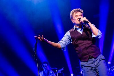 Bart Peeters & De Ideale Mannen @ Blues Peer, picture 4, photographed by Dorien Goetschalckx - FrontView Magazine