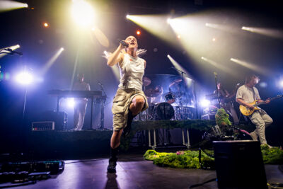 Pommelien Thijs @ Gladiolen, picture 5, photographed by Peter Smet - FrontView Magazine