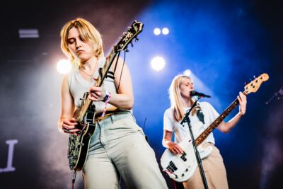 BLUAI @ Blues Peer, picture 4, photographed by Dorien Goetschalckx - FrontView Magazine