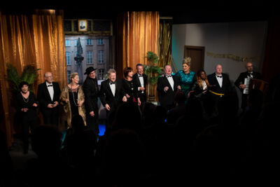 Première De Vrijdagse Markt @ EWT - Theater, foto 23, foto's door Goele Bormans - FrontView Magazine
