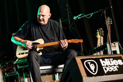 Mr Paul & The Lowriders @ Blues Peer, picture 5, photographed by Dorien Goetschalckx - FrontView Magazine