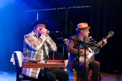 Steven Troch & Shakedown Tim @ Blues Peer Dag 3, picture 4, photographed by Luc Klinckaert - FrontView Magazine