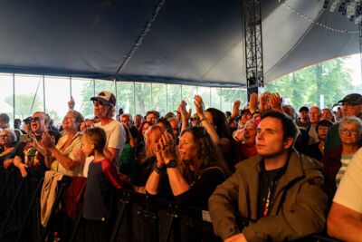 Jett Rebel @ Blues Peer Dag 3, picture 5, photographed by Luc Klinckaert - FrontView Magazine