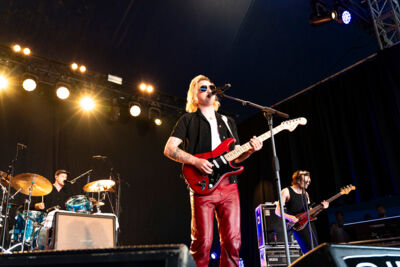 Jett Rebel @ Blues Peer Dag 3, picture 12, photographed by Luc Klinckaert - FrontView Magazine