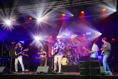 De Oorzaak @ Parkfeest Oosterhout, foto 6, foto's door Kitty van de Waart - FrontView Magazine