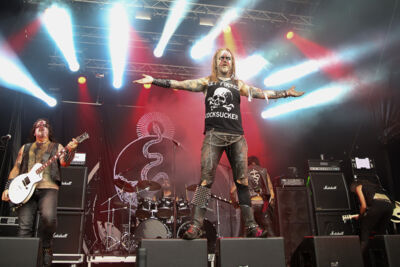 Darvaza @ Graveland festival Dag 1, picture 21, photographed by Bianca van Barneveld - FrontView Magazine