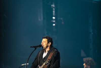 Patrick Bruel @ Zénith Lille, picture 6, photographed by Anais Callens - FrontView Magazine