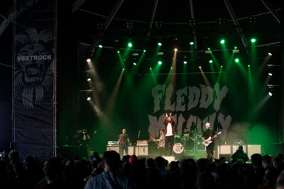 Fleddy Melculy @ Vestrock Dag 1, picture 2, photographed by Luc Klinckaert - FrontView Magazine