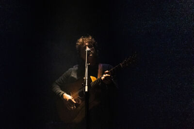 Jasper Steverlinck @ Ancienne Belgique, foto 3, foto's door Jürgen Bruynooghe - FrontView Magazine