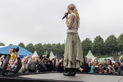 Pommelien Thijs @ Vestrock 2024 dag 2, picture 16, photographed by Marc Verdonck - FrontView Magazine