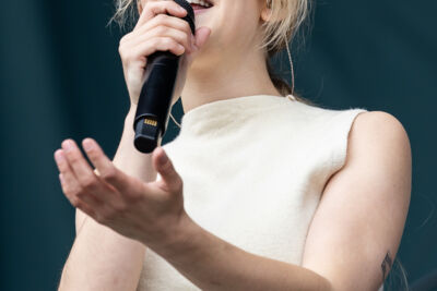 Pommelien Thijs @ Vestrock 2024 dag 2, picture 22, photographed by Marc Verdonck - FrontView Magazine