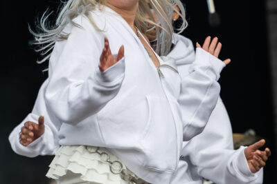 Yade Lauren @ Vestrock 2024 dag 2, picture 28, photographed by Marc Verdonck - FrontView Magazine