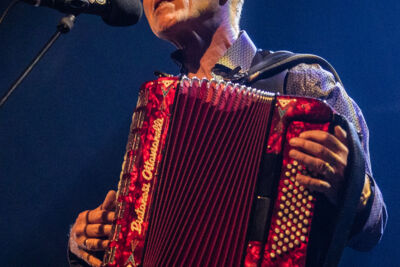 Stef Bos @ Het Depot, foto 11, foto's door Jürgen Bruynooghe - FrontView Magazine