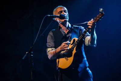 Stef Bos @ Het Depot, foto 15, foto's door Jürgen Bruynooghe - FrontView Magazine