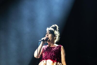 Bikini Kill @ de Roma, picture 5, photographed by Sandra Van Watermeulen - FrontView Magazine