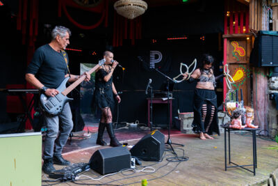 Nel & JP @ MOC PERRON HAMME, picture 8, photographed by Luc Klinckaert - FrontView Magazine