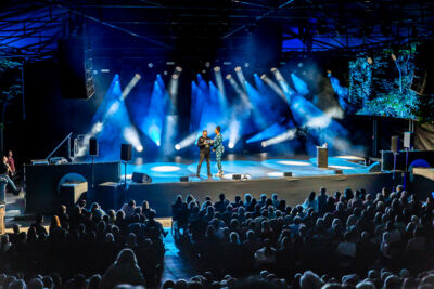 Soundos & Alex Agnew @ OLT Rivierenhof, picture 17, photographed by Marc Verdonck - FrontView Magazine