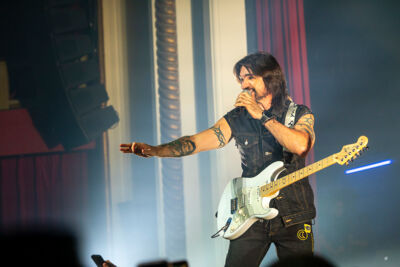 Juanes @ De Roma, picture 21, photographed by Edwin Houdevelt - FrontView Magazine