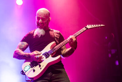 Mr. Bungle @ 013, picture 16, photographed by David Johnson - FrontView Magazine