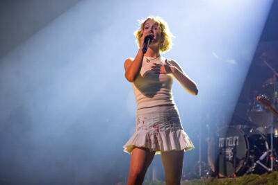 Pommelien Thijs @ De Roma, picture 28, photographed by dirk janssens - FrontView Magazine
