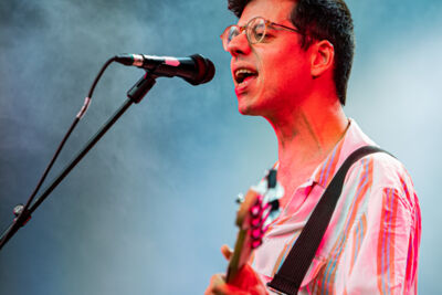 Dirk @ Genk on stage, picture 8, photographed by Leen Verlinden - FrontView Magazine