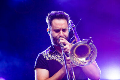 La Pegatina @ Genk on stage, picture 7, photographed by Leen Verlinden - FrontView Magazine