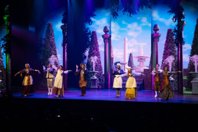 Première Sneeuwwitje @ Studio 100 Theater Plopsaland, foto 33, foto's door Goele Bormans - FrontView Magazine