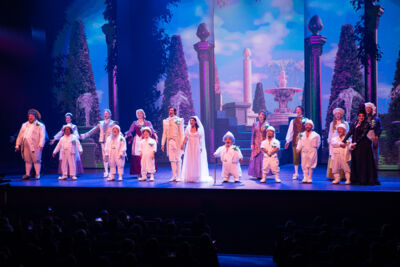 Première Sneeuwwitje @ Studio 100 Theater Plopsaland, foto 42, foto's door Goele Bormans - FrontView Magazine