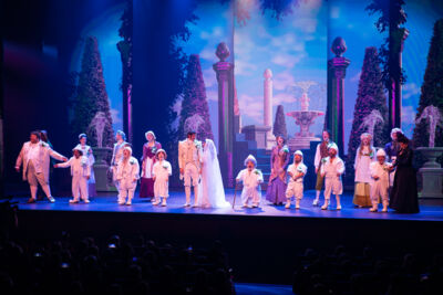 Première Sneeuwwitje @ Studio 100 Theater Plopsaland, foto 43, foto's door Goele Bormans - FrontView Magazine