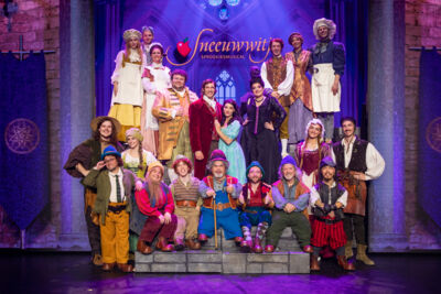 Première Sneeuwwitje @ Studio 100 Theater Plopsaland, foto 49, foto's door Goele Bormans - FrontView Magazine