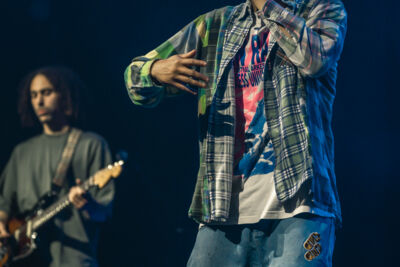 Loyle Carner @ 013, picture 3, photographed by Jelle Meersschaut - FrontView Magazine