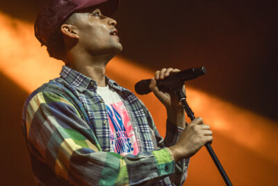 Loyle Carner @ 013, picture 10, photographed by Jelle Meersschaut - FrontView Magazine