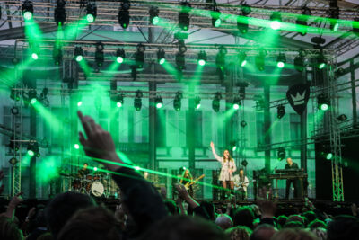 Floor Jansen en Anneke van Giersbergen Royal Park Live, foto 27, foto's door Kitty van de Waart - FrontView Magazine